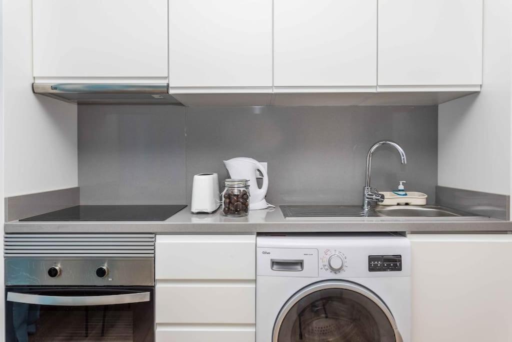 BRANDNEW Designer's 2-bed Apartment Lisbon 1011D Exterior foto